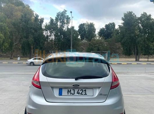 MEZUN ÖĞRENCİDEN SATILIK TERTEMİZ ARAÇ